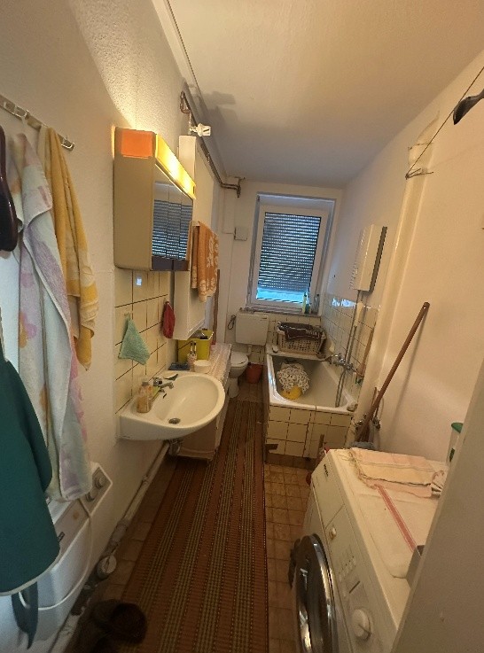 Badezimmer vor Beginn der Arbeiten